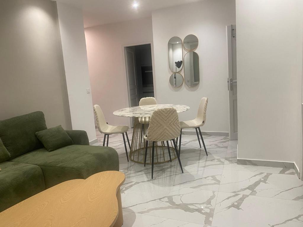 Chambre privée design, 8 min du Parc des Prince et de Roland Garros et à 4 min du métro 9 - 2