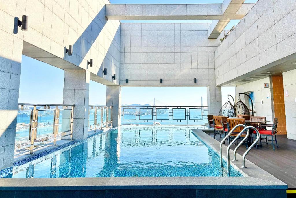 라마다 앙코르 바이 윈덤 부산역 객실 전경