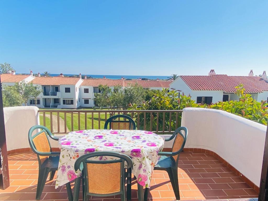 Appartamento Smeraldo a Son Bou con terrazza vista mare - 1