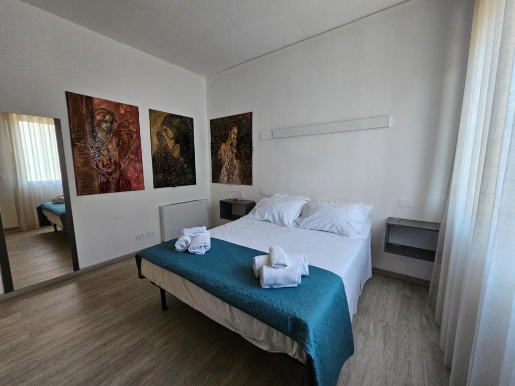 Libra Apartment - near Train Station & Wi-Fi - 1