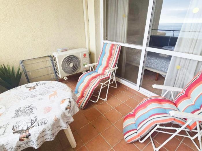 Charming 1 Bedroom Apartment in BenalBeach - 2