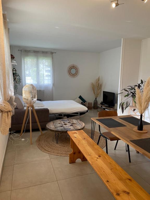 Appartement avec Parking gratuit sur place - 4