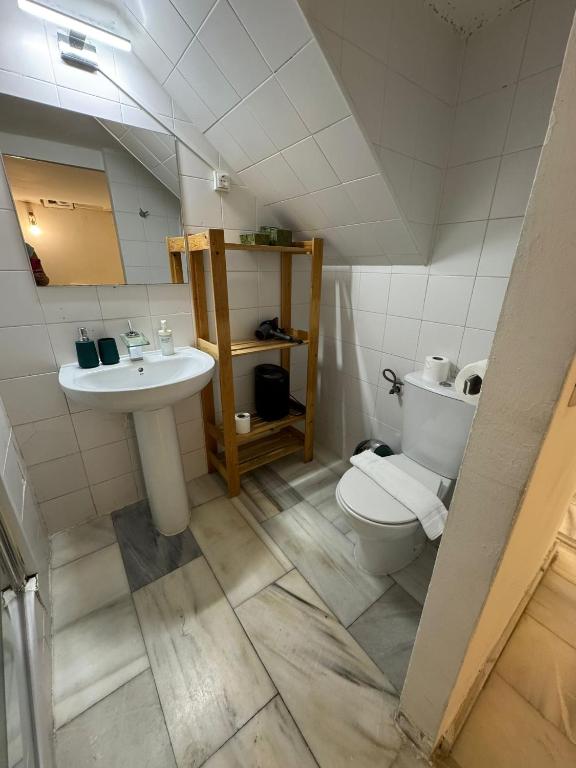 Apartamento interior cerca de la estación de metro - La Almudena - Arriaga - 4