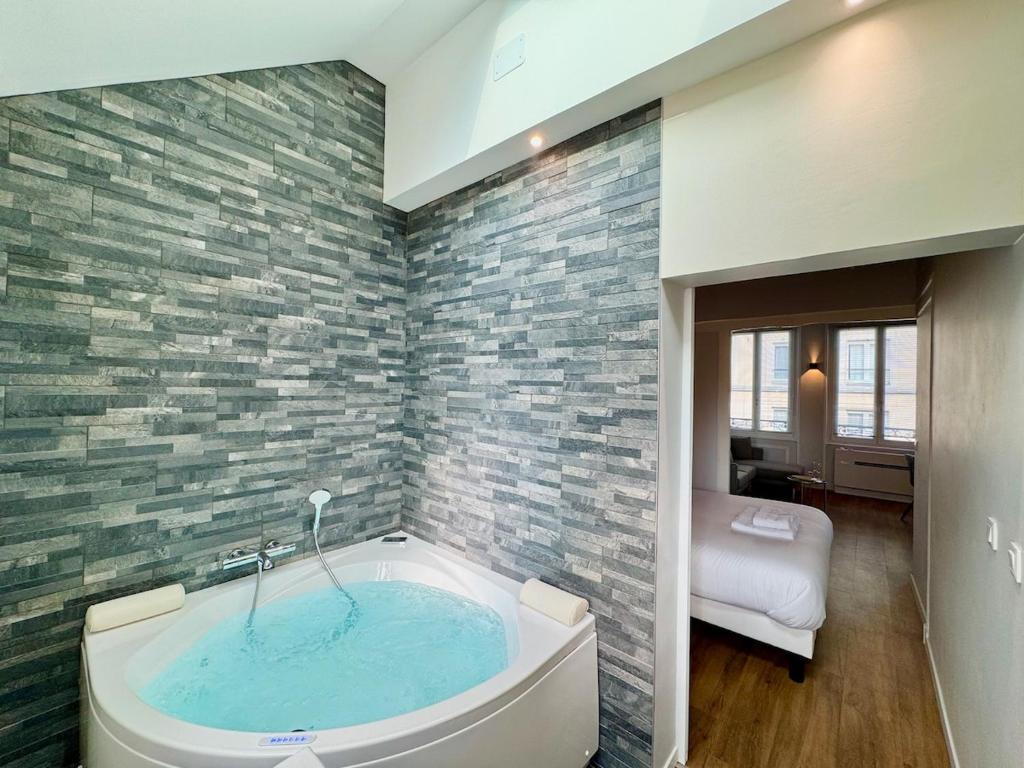 Wellness Suite Ponsardin 2 - Reims Centre - 3