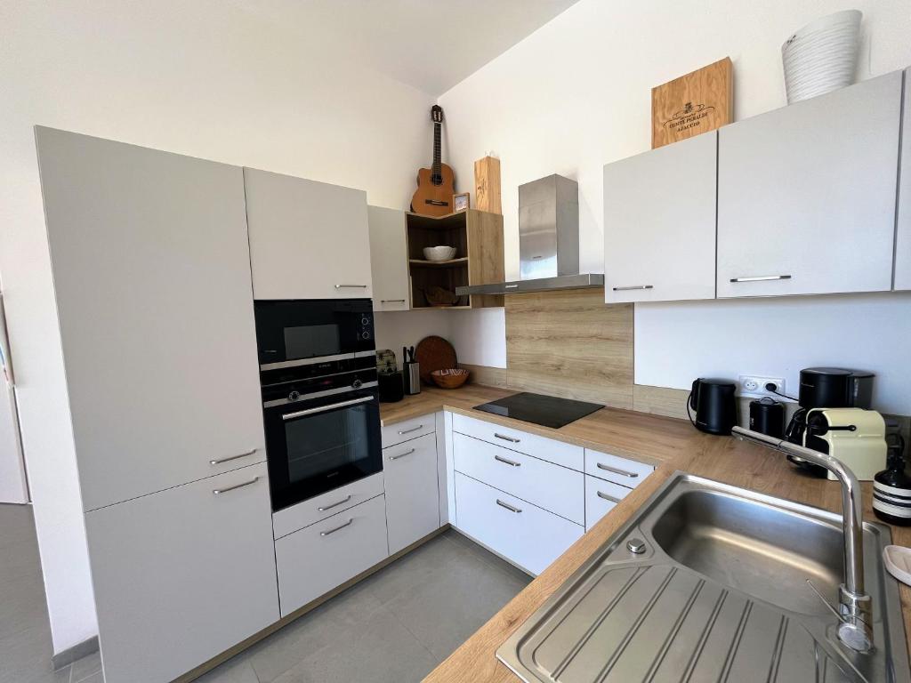 Bel appartement avec piscine à 2 pas de la mer - 5
