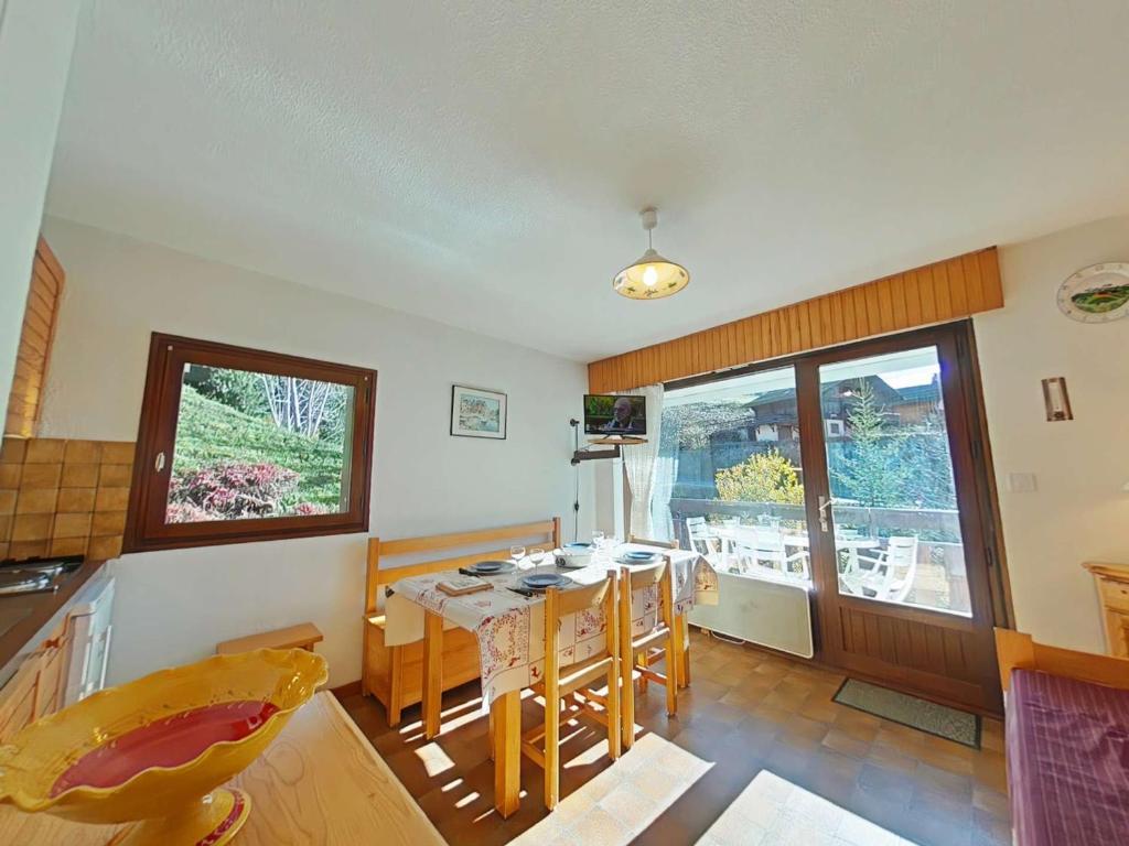 Appartement cosy au pied des pistes - 4 pers, parking - FR-1-241-168 - 1