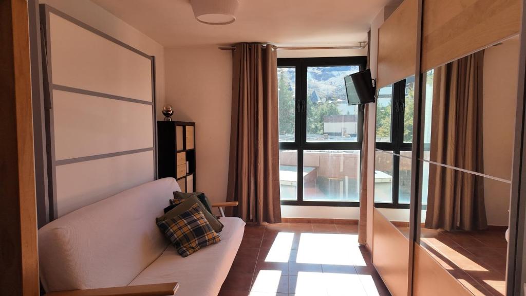 Apartamento Premium Snow Gorbea - Vistas a pistas, wifi y parking gratis Zona Baja - 3