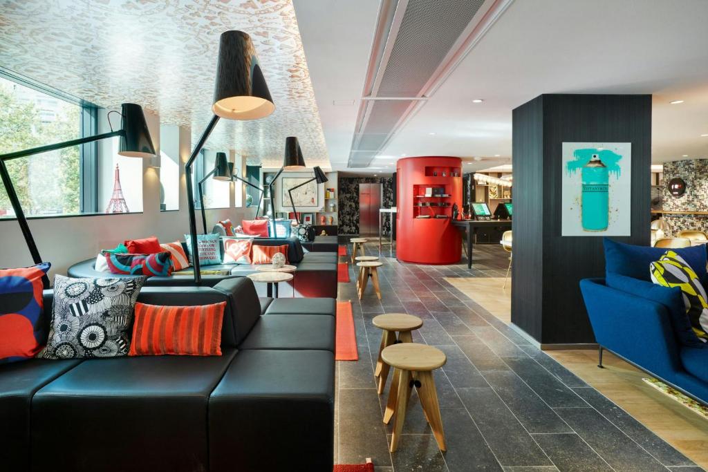 citizenM Paris Champs-Élysées - 4