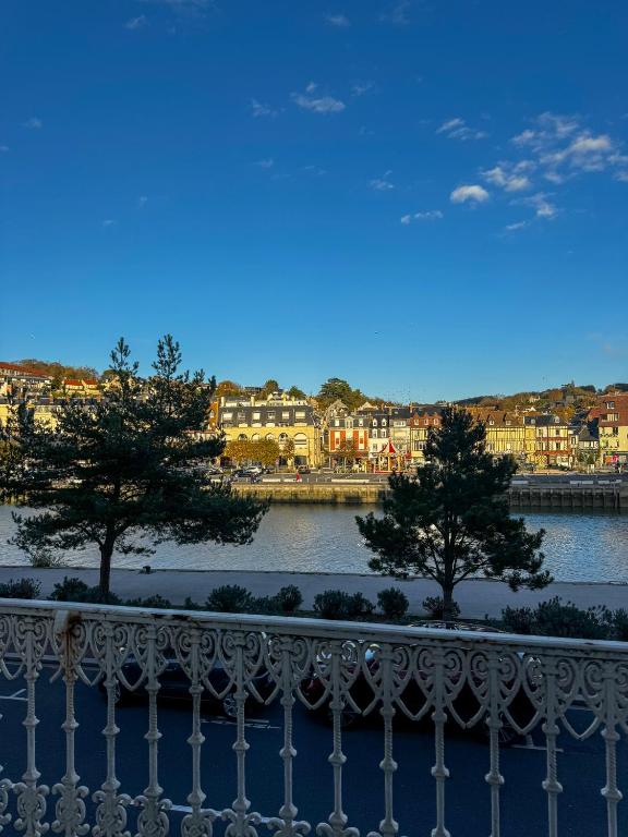 La Brise Marine - Deauville, à deux pas de la gare - 3