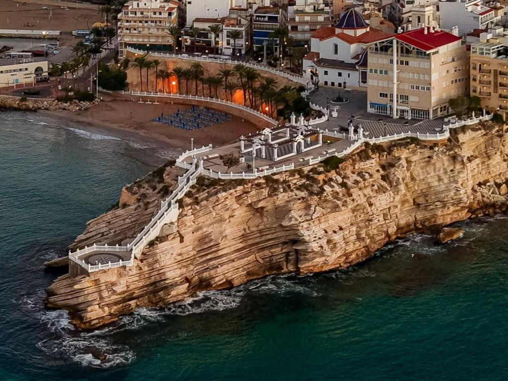 Centro Benidorm, casco histórico y playa 150 m - 1