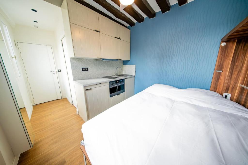 Cute Blue Studio - Arts & Metiers - 2