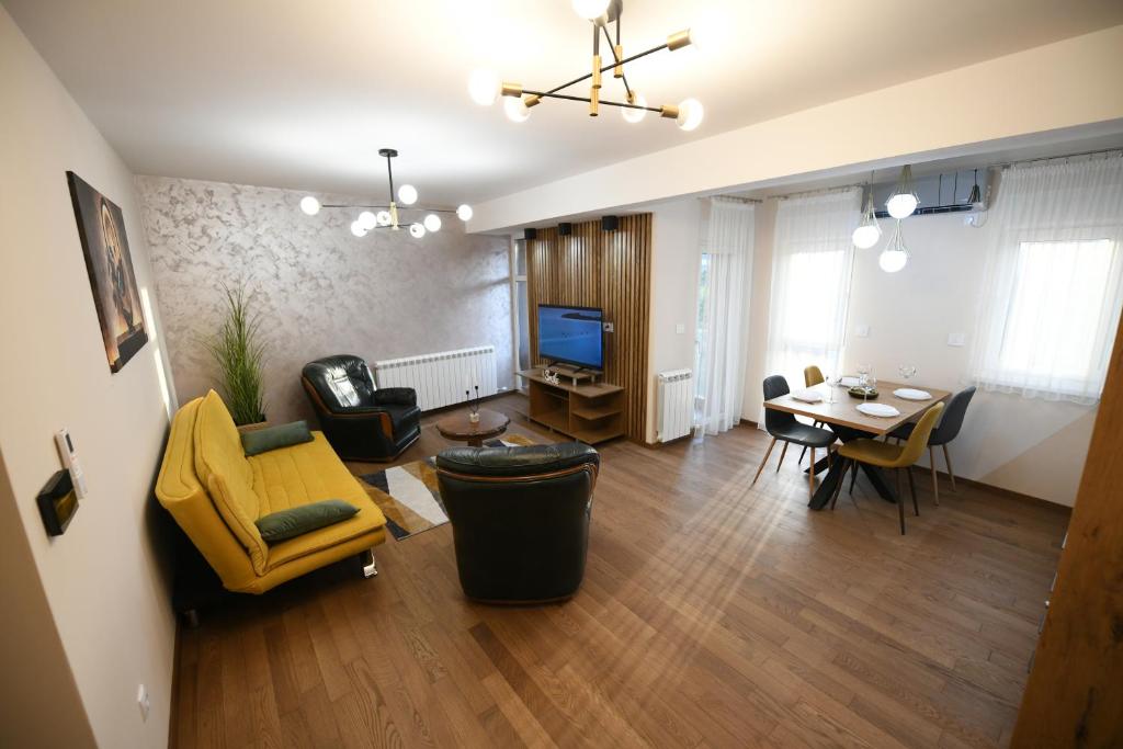 Cristal Palace Suites 004 - 4