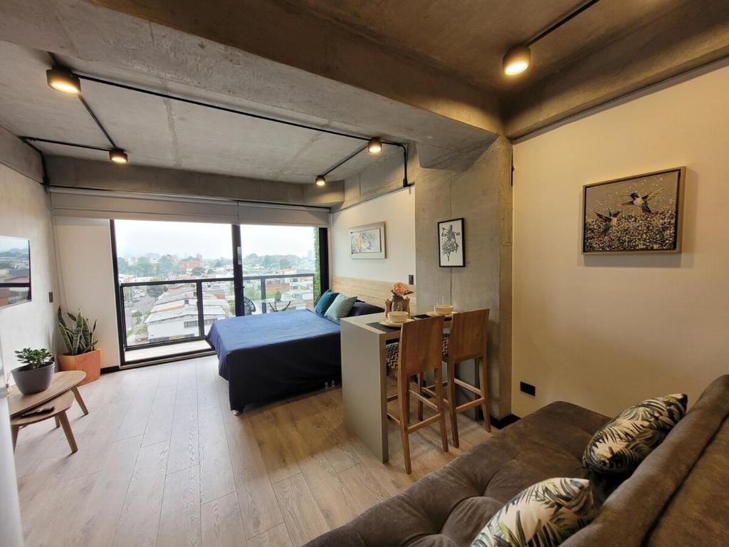 Cozy loft apartment near El Virrey park - 1