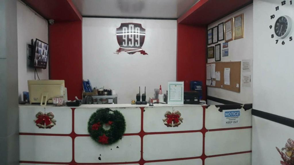 999 Hotel