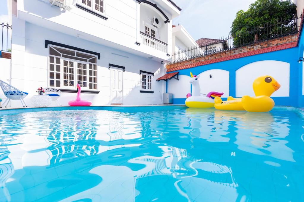 Villa Hồ Bơi Karaoke - Bida - Sân Vườn - Gần Biển 호텔 이미지 2
