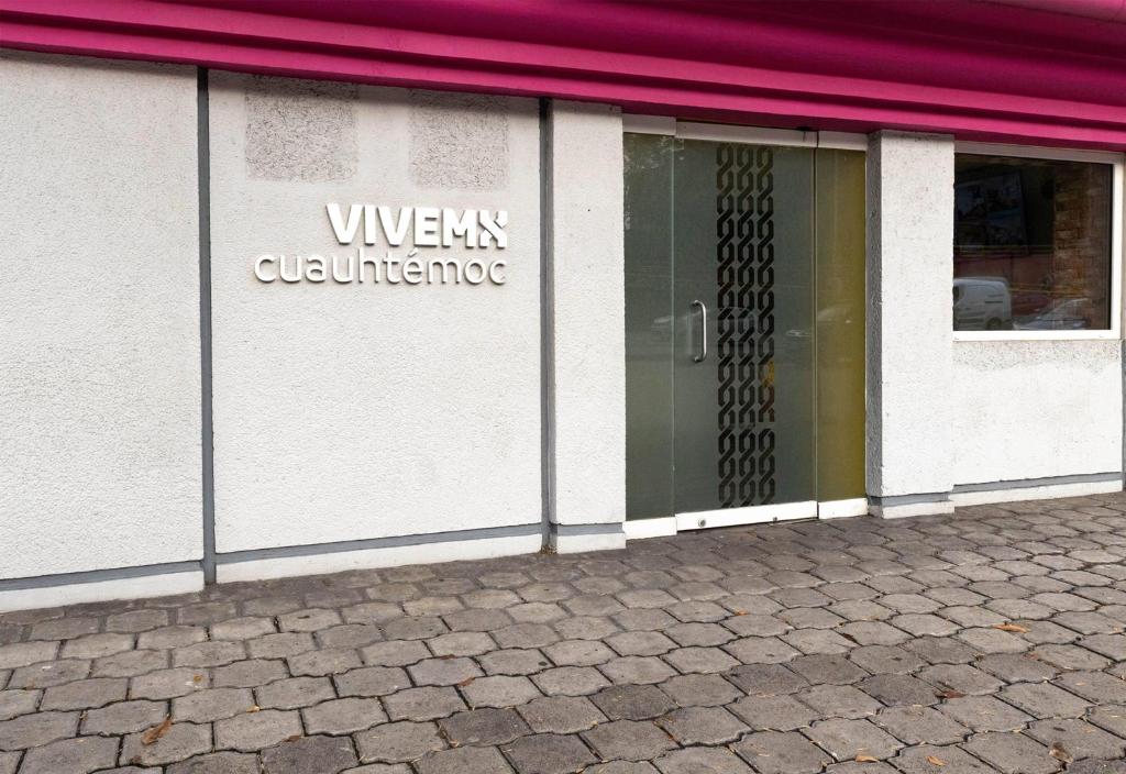 Hotel VIVE MX cuauhtémoc CDMX, Trademark by Wyndham - 1