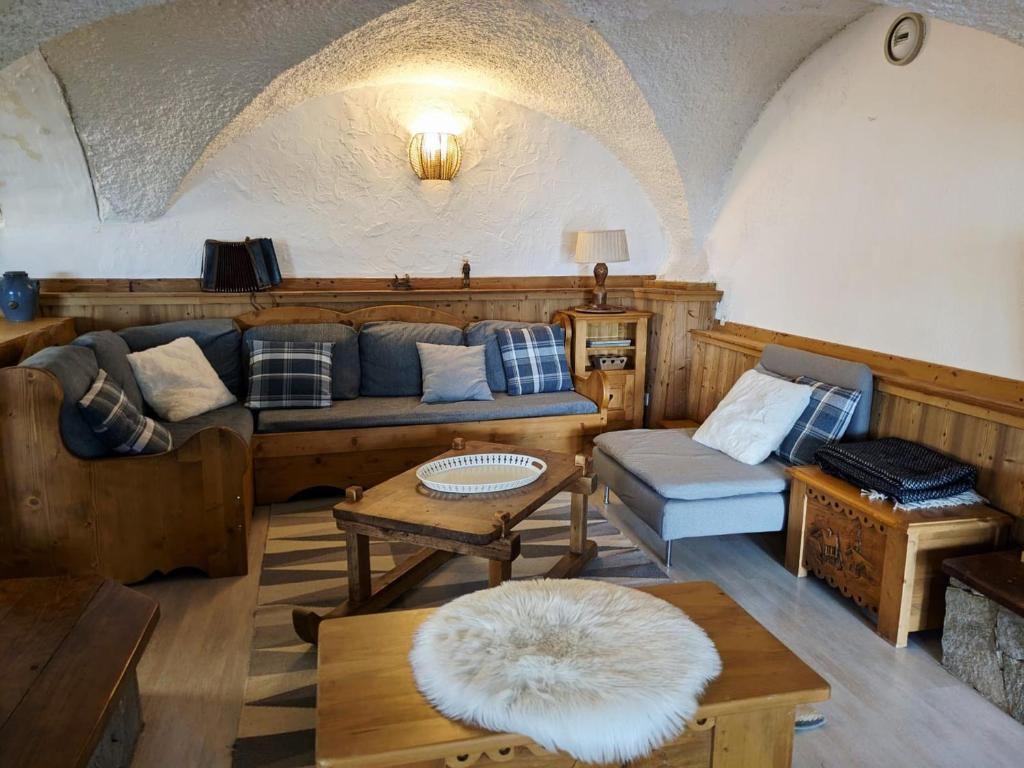 Appartement atypique avec cheminée et parking au centre de La Plagne Montalbert - FR-1-755-46 - 3