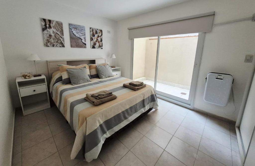 Excelente departamento con 2 patios en Zona Aldrey - 5