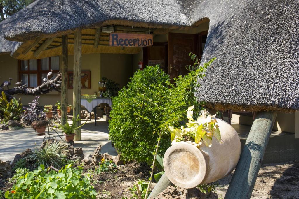 Gondwana Hakusembe River Lodge — Hotel in Rundu