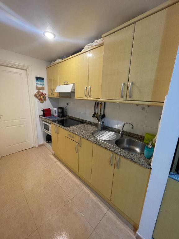 Corralejo Oasis Tamarindo Dońa Laura 69b WI FI, smart TV, portico, piscine - 3