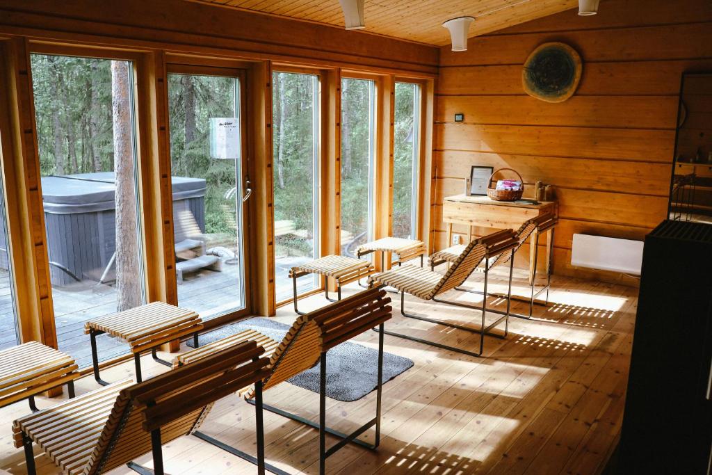 สระว่ายน้ำ