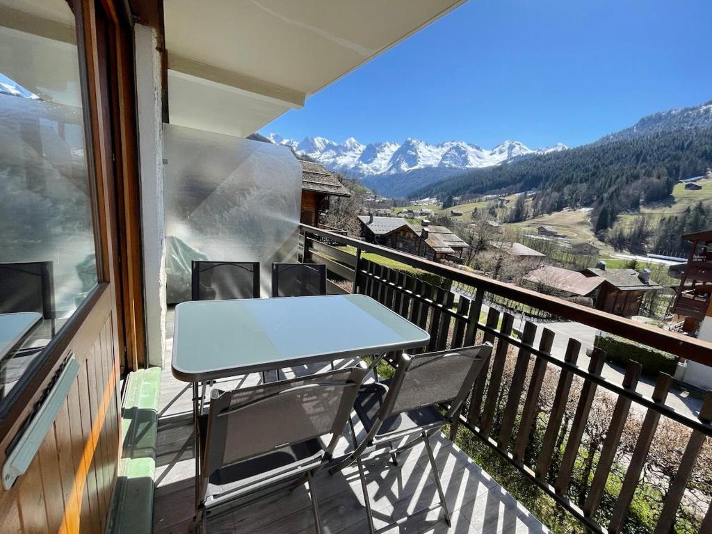Grand Bornand Village, proche ski et commerces, avec Terrasse - 1