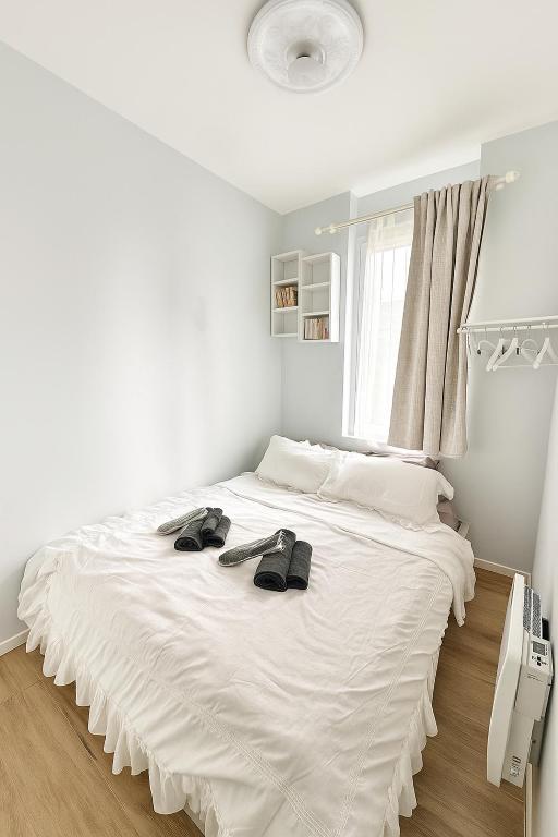 Sweet Apartment Paris - 1