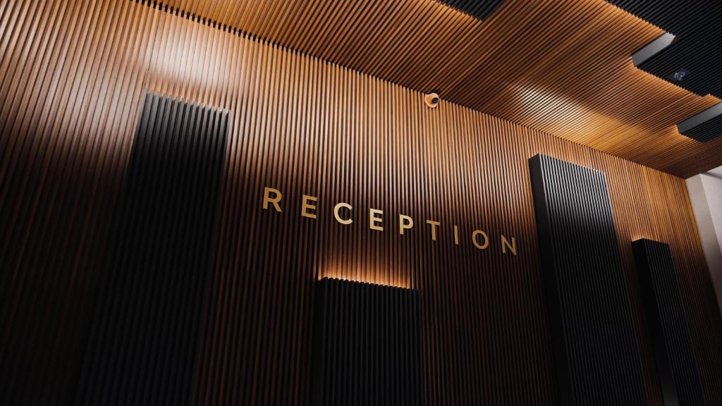 フロント・ロビー