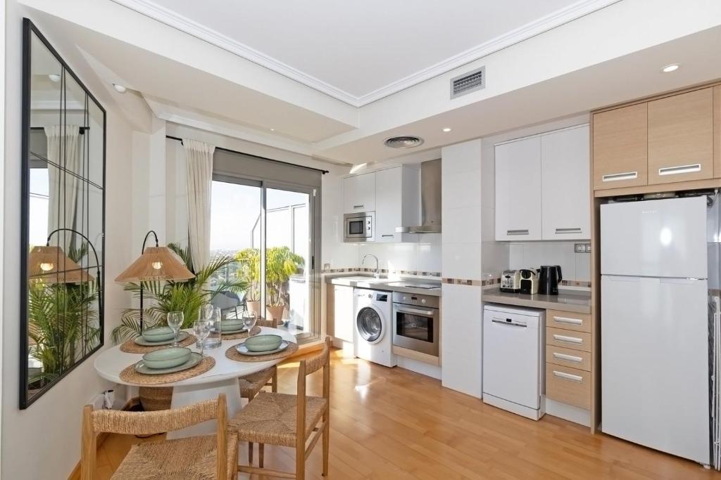 GuestReady – Modern Flat with Terrace in Valencia - 4