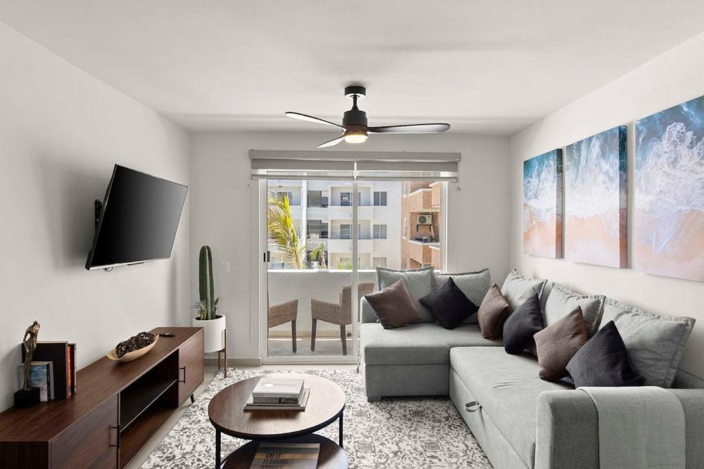 Centrally located and comfortable apartment! - 1