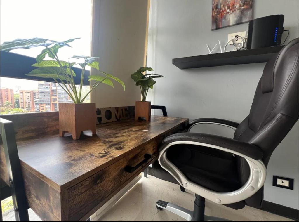 Huge Apartment for families at Poblado - 4