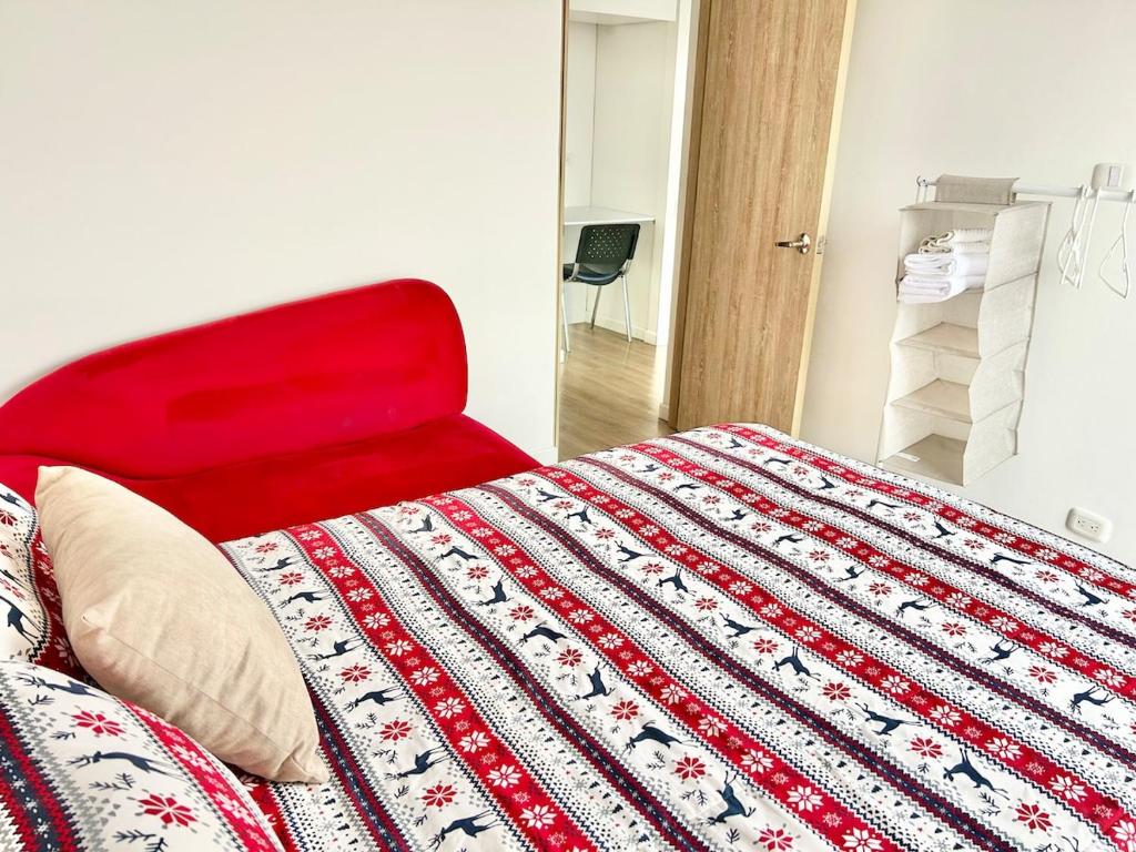 Cozy LOFT- Living house- Fast WIFI-Coworking-Gym- Calle 127 - 5
