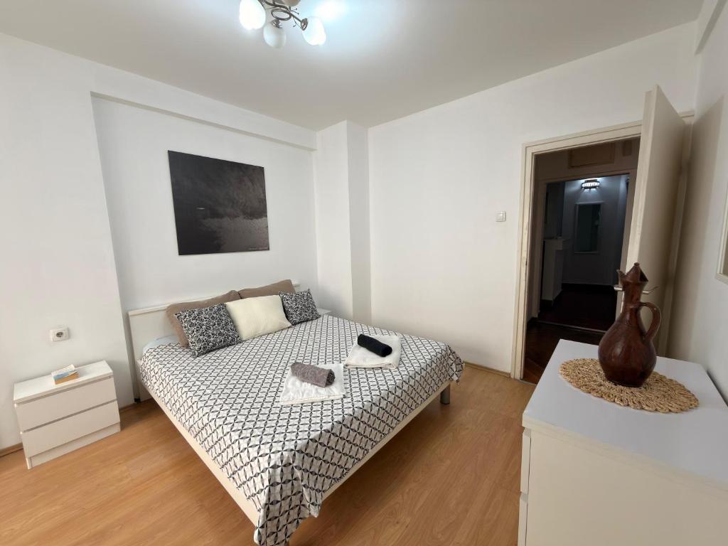 Townhouse - Apartments - 1