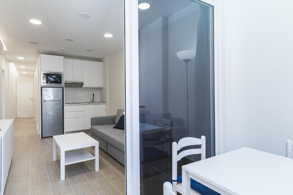 M&M SUITE AGAETE PARQUE by HOMESTAYGRANCANARIA - 2