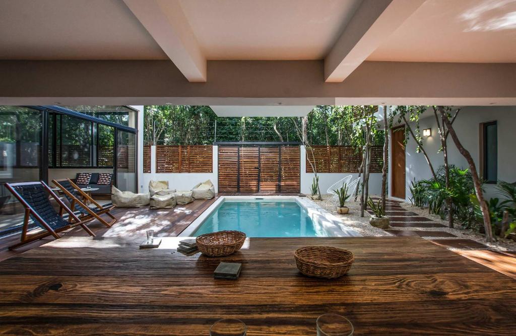 Casa Kookay, 6BR Luxury Villa 3 Pools, Aldea Zama - 3