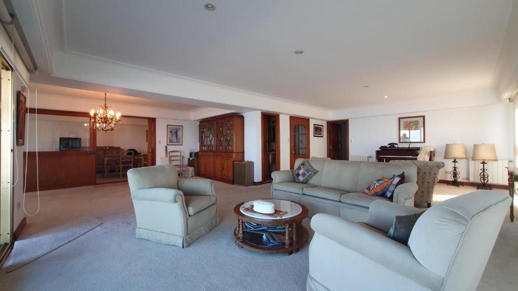 Departamento con vista al mar - 1