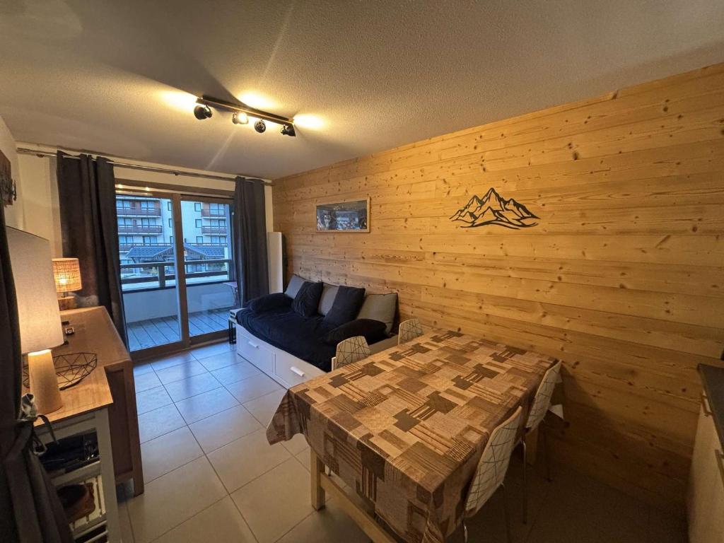 Appartement moderne 2 pièces au pied des pistes à Auris en Oisans - 2