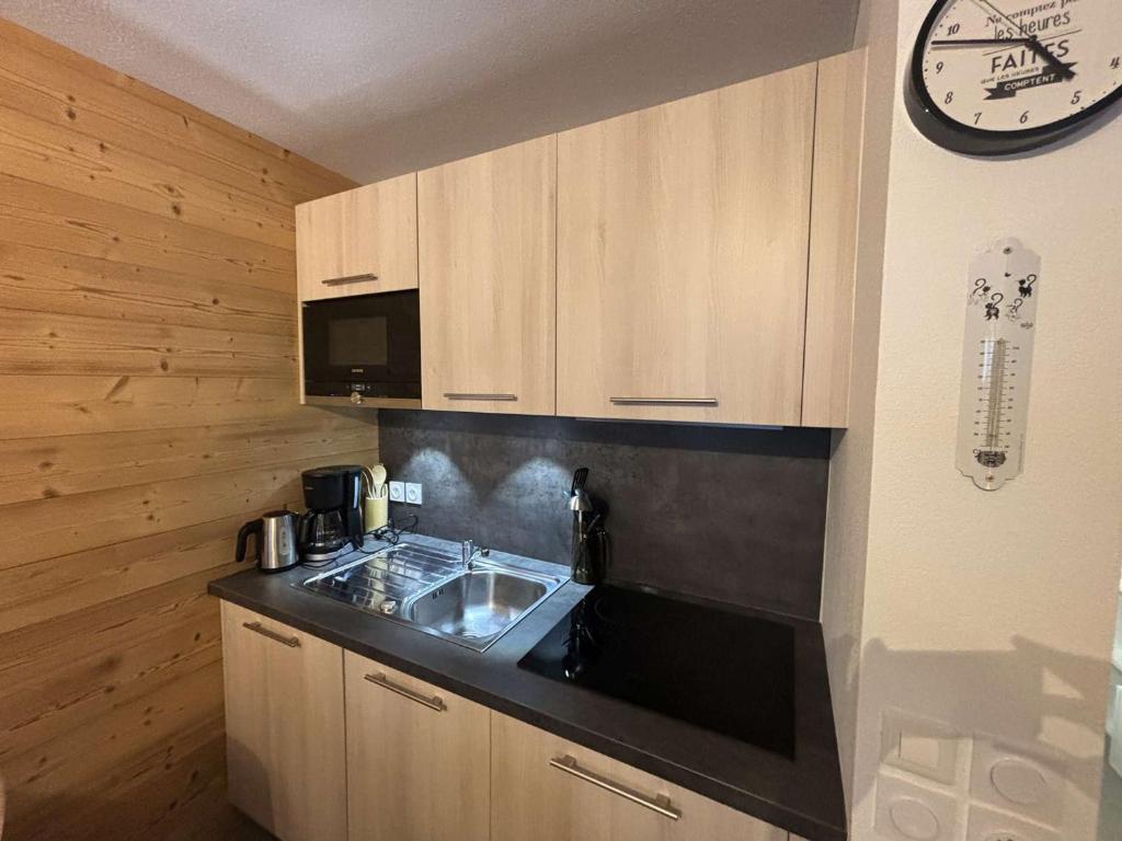 Appartement moderne 2 pièces au pied des pistes à Auris en Oisans - 5