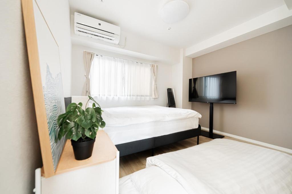Sunlit Canopy - A Cozy Stay in Tokyo Shinjuku Area, with Easy City Access to Shibuya