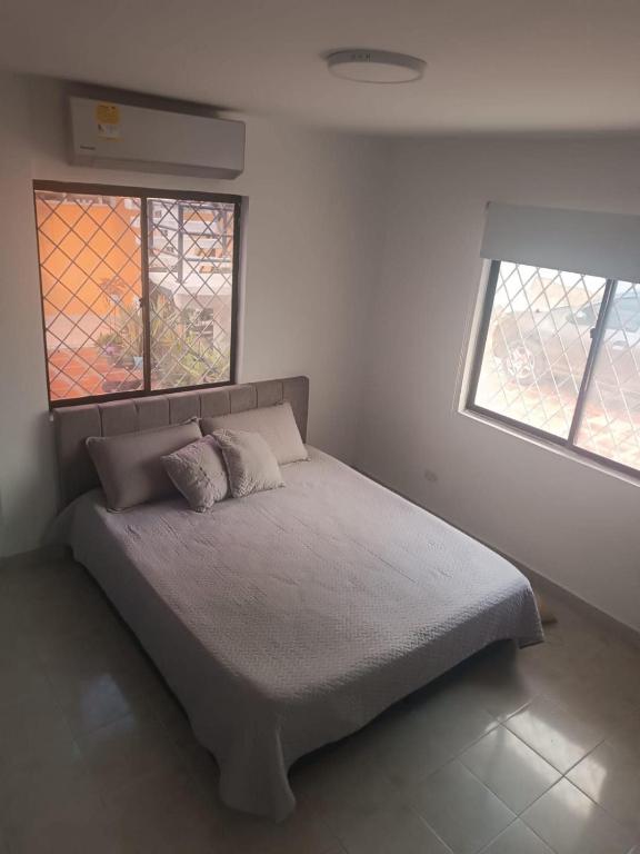 Apartment 10 minutes from the walled city - 4