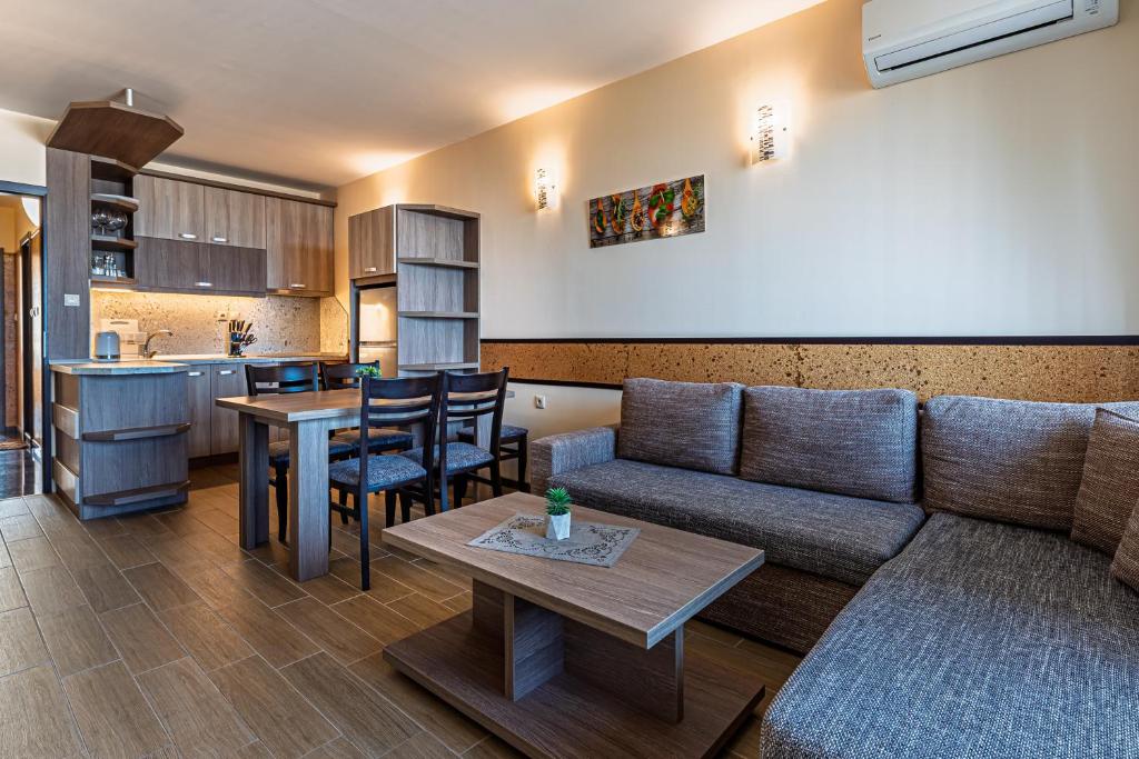 Kitchen, SEAVIEW BG Beach Front Suites in Varna