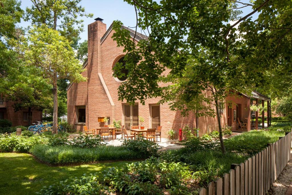 New Harmony Inn Resort and Conference Center photo