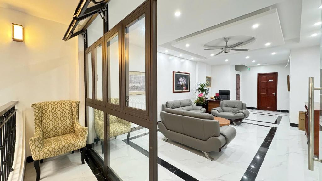 Lily Hometel - Confetti Apartment Nguyen Cong Tru - 4