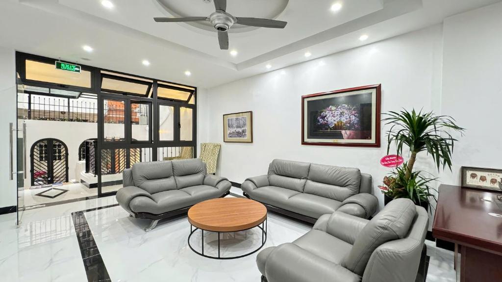 Lily Hometel - Confetti Apartment Nguyen Cong Tru