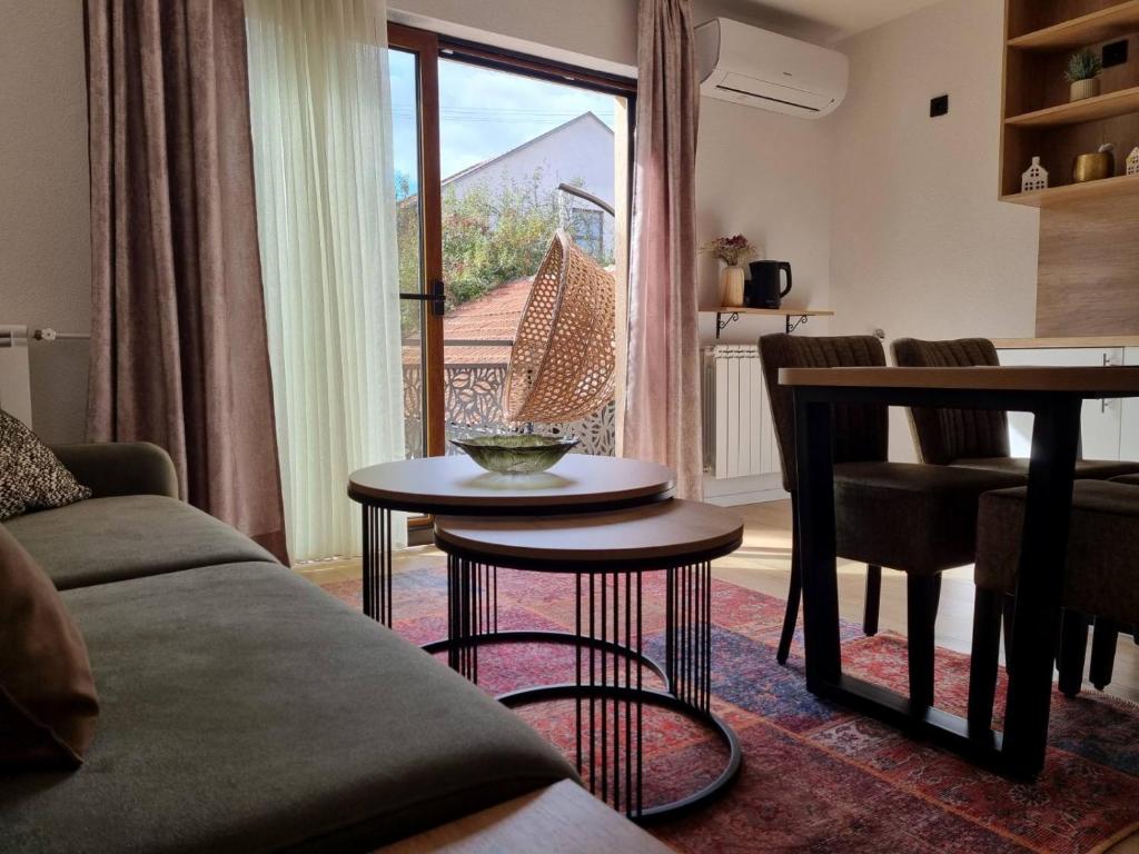 Semic apartments - 5