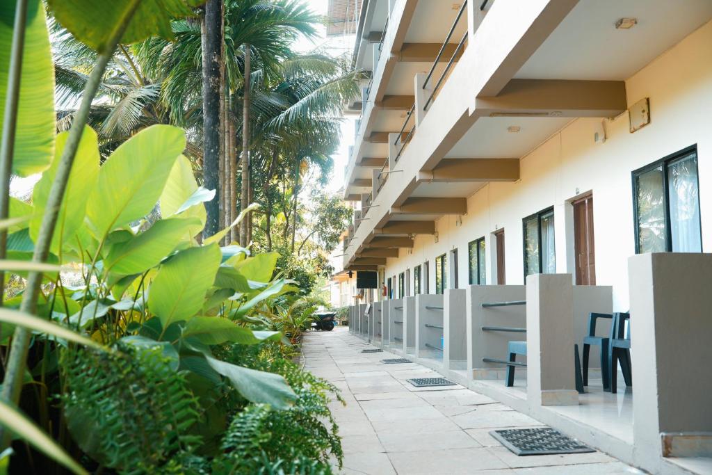 Facilities, OYO 9586 North 39 in Goa