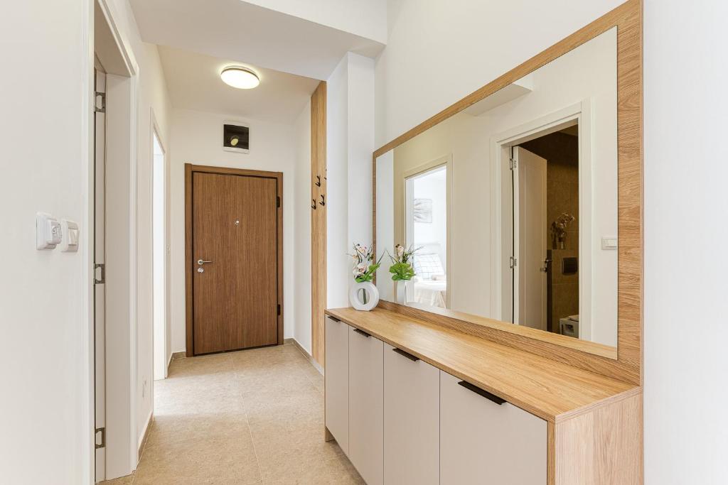 Seaside Cozy Apartment in Becici - 5