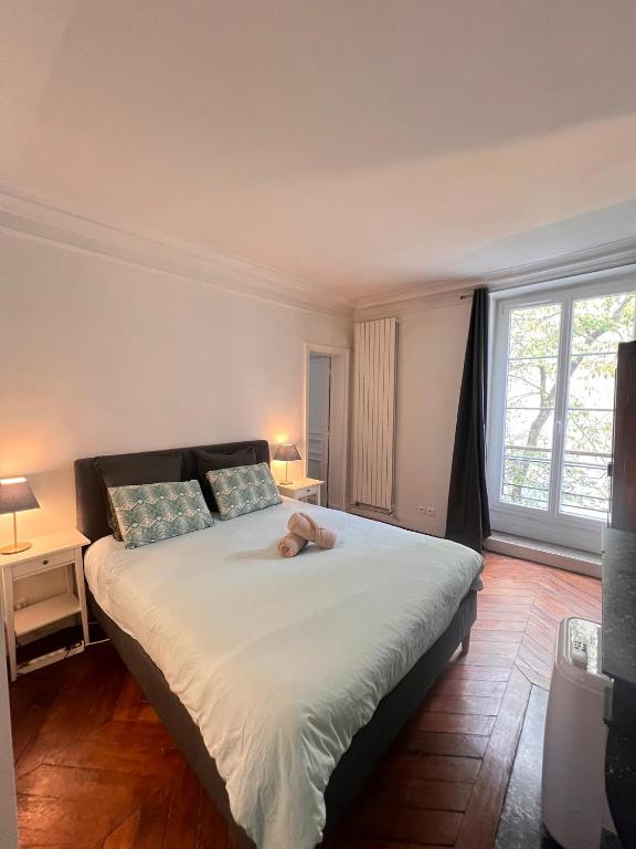 Real Parisian apartment with 2 bedrooms and AC - 3