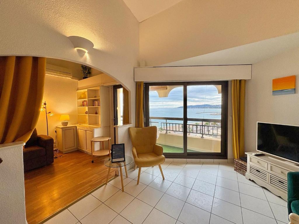Appartement vue mer et front de mer avec terrasse - 2