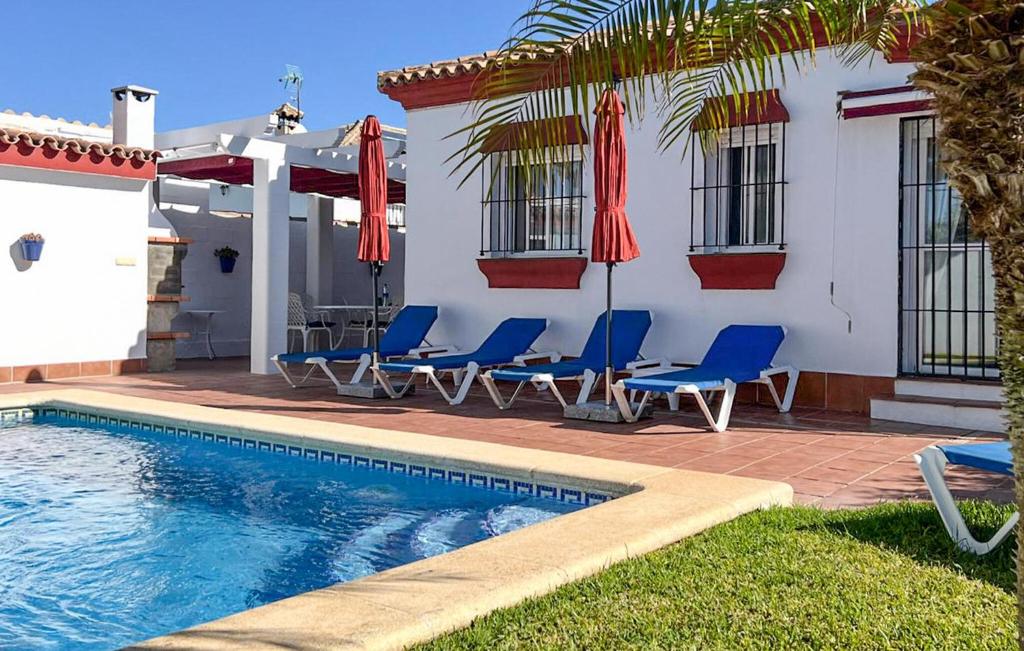 Awesome Home In Chiclana De La Fronter - 1